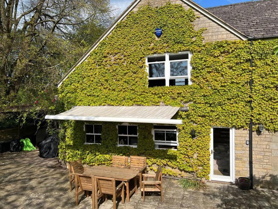 Cotswold Dog-Friendly Holiday Home Stroud  Ngoại thất bức ảnh