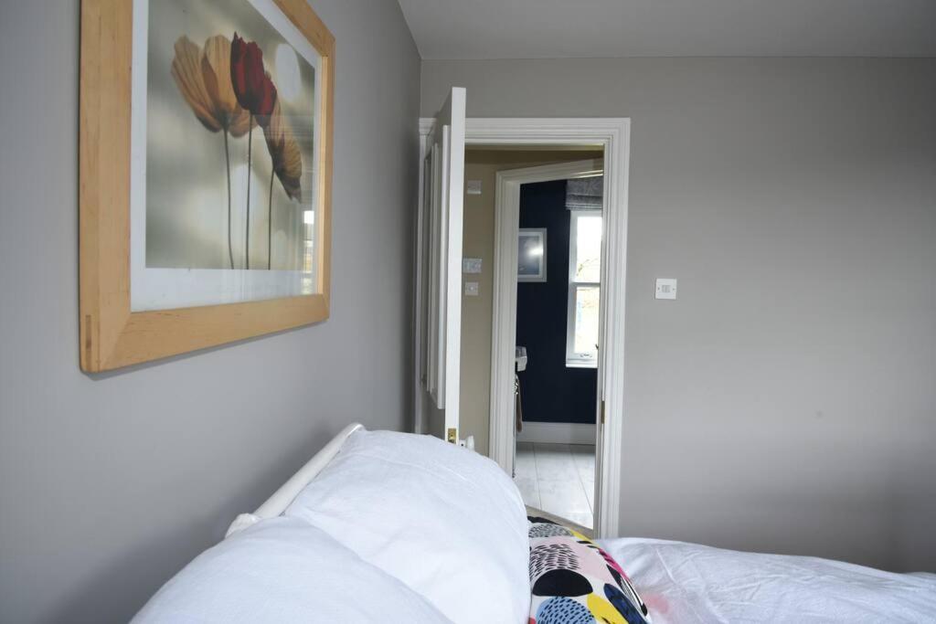 Cotswold Dog-Friendly Holiday Home Stroud  Ngoại thất bức ảnh