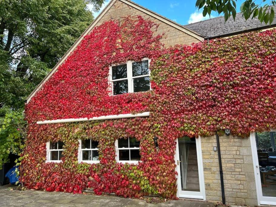 Cotswold Dog-Friendly Holiday Home Stroud  Ngoại thất bức ảnh